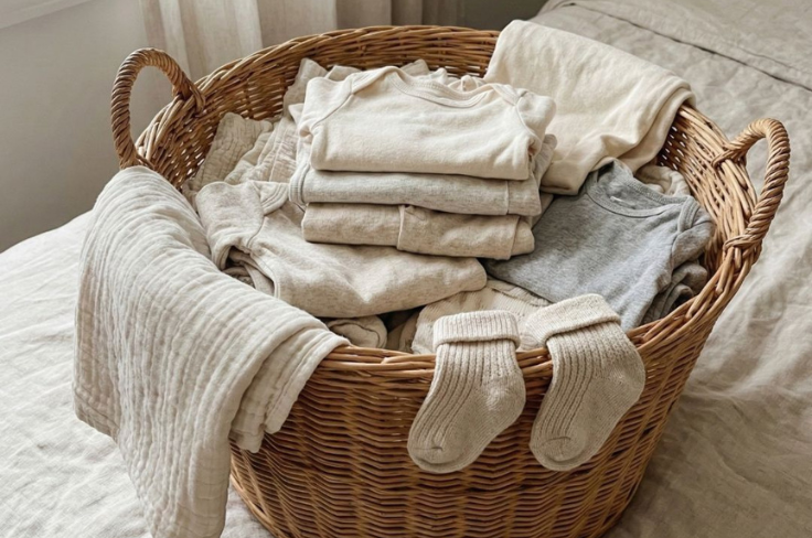 Bassine avec linge 